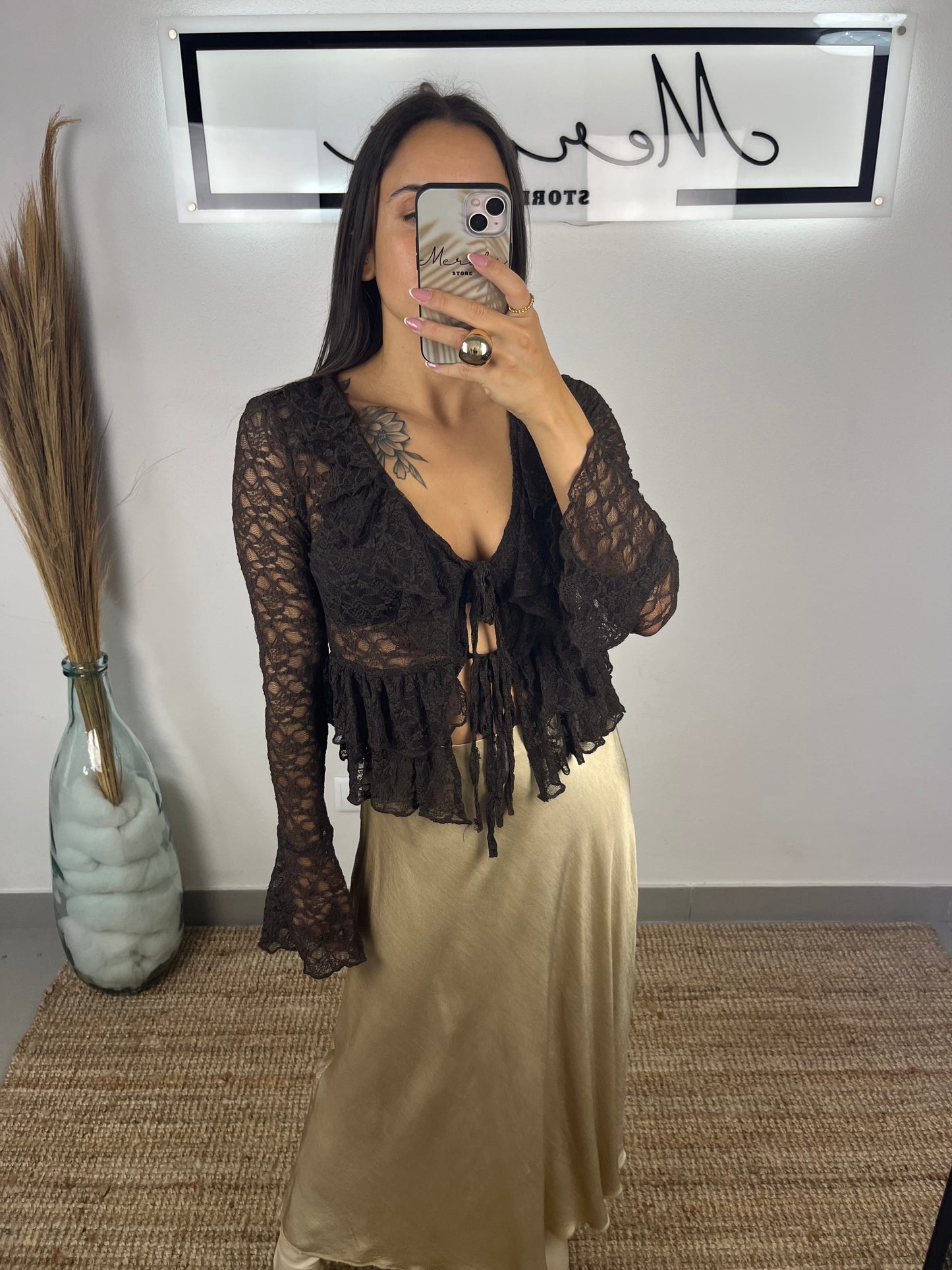 Blusa folhos