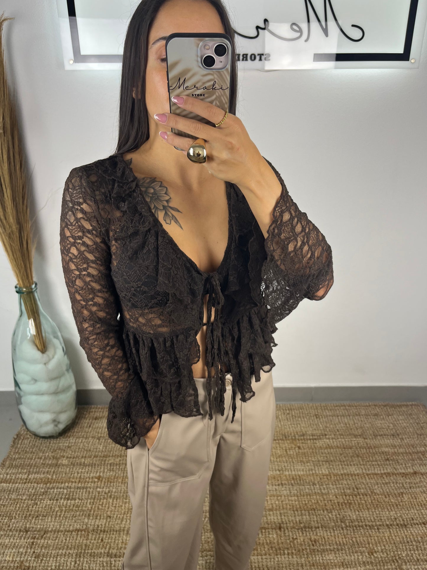 Blusa folhos