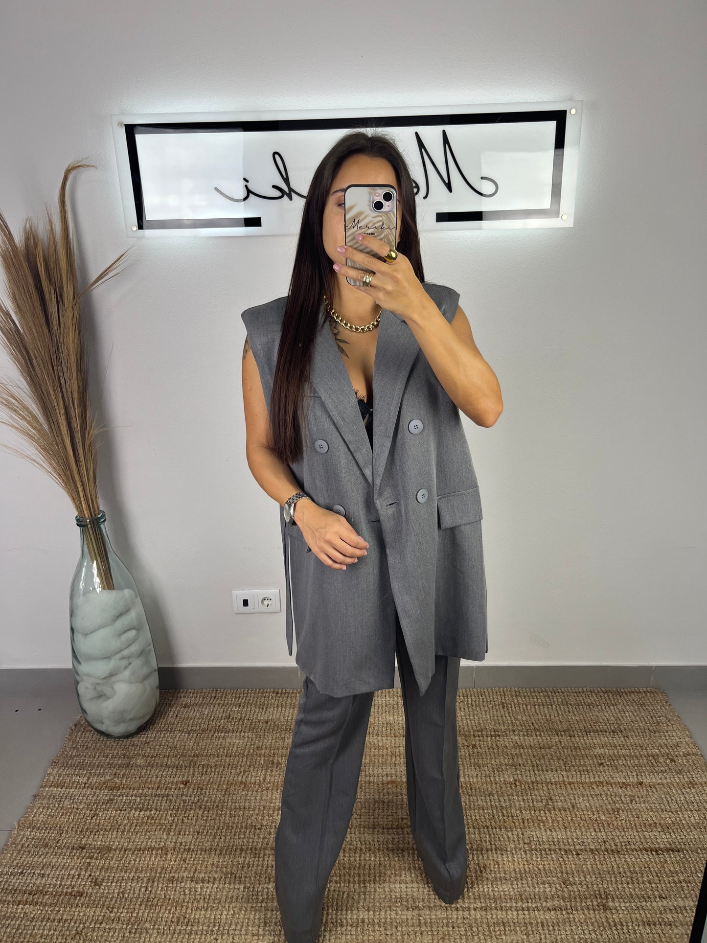 Conjunto Cinzento