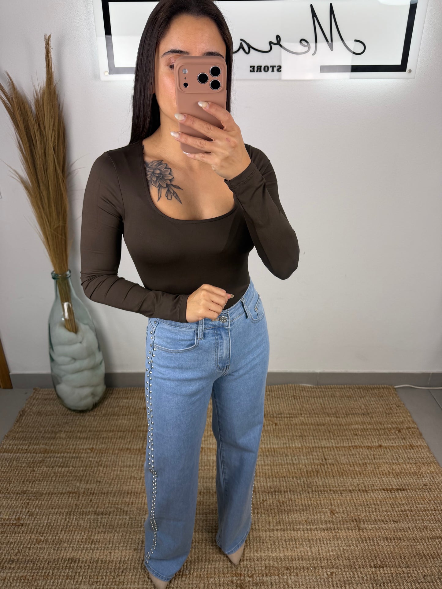 Body decote quadrado