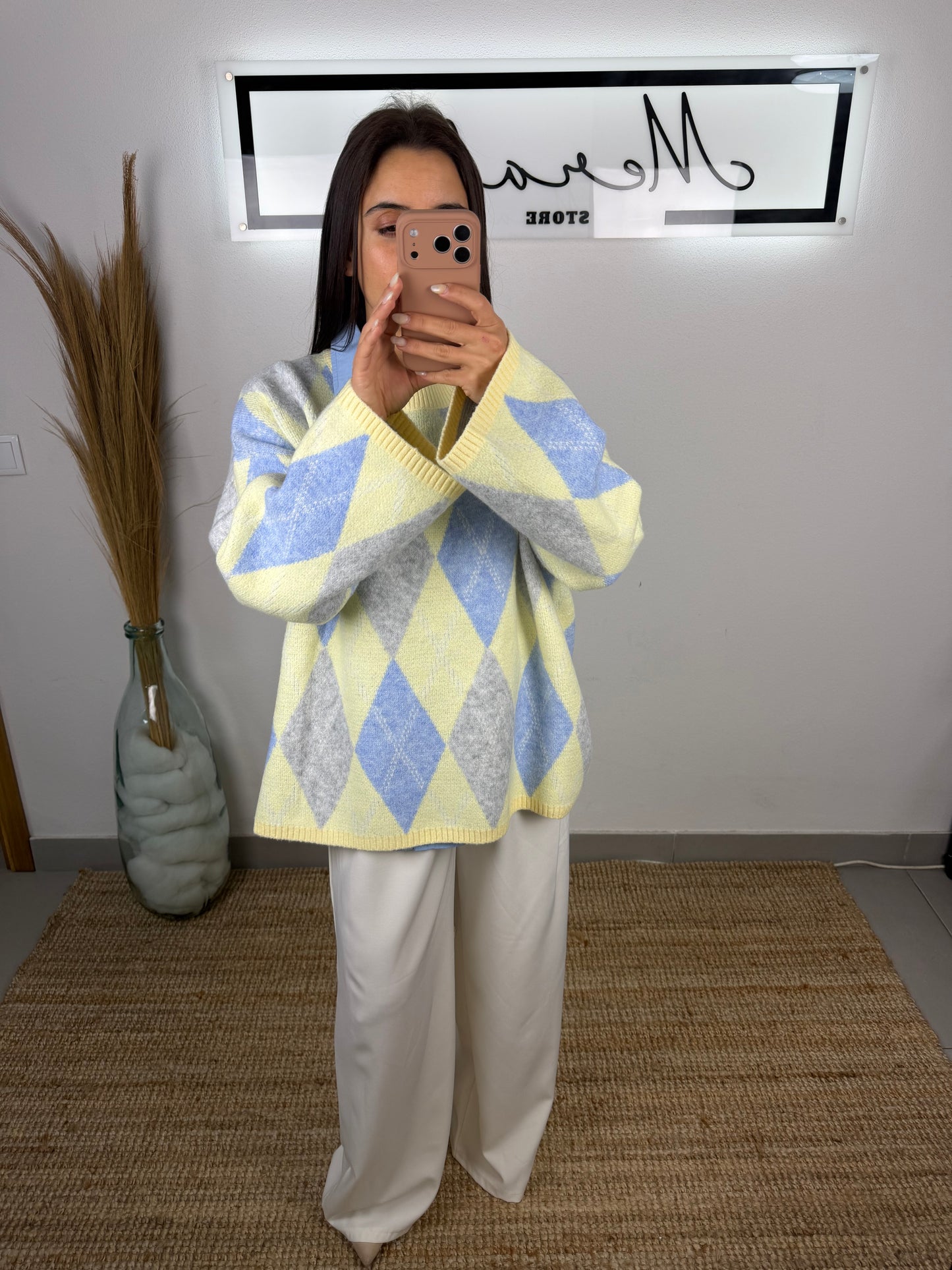 Malha amarela losangos