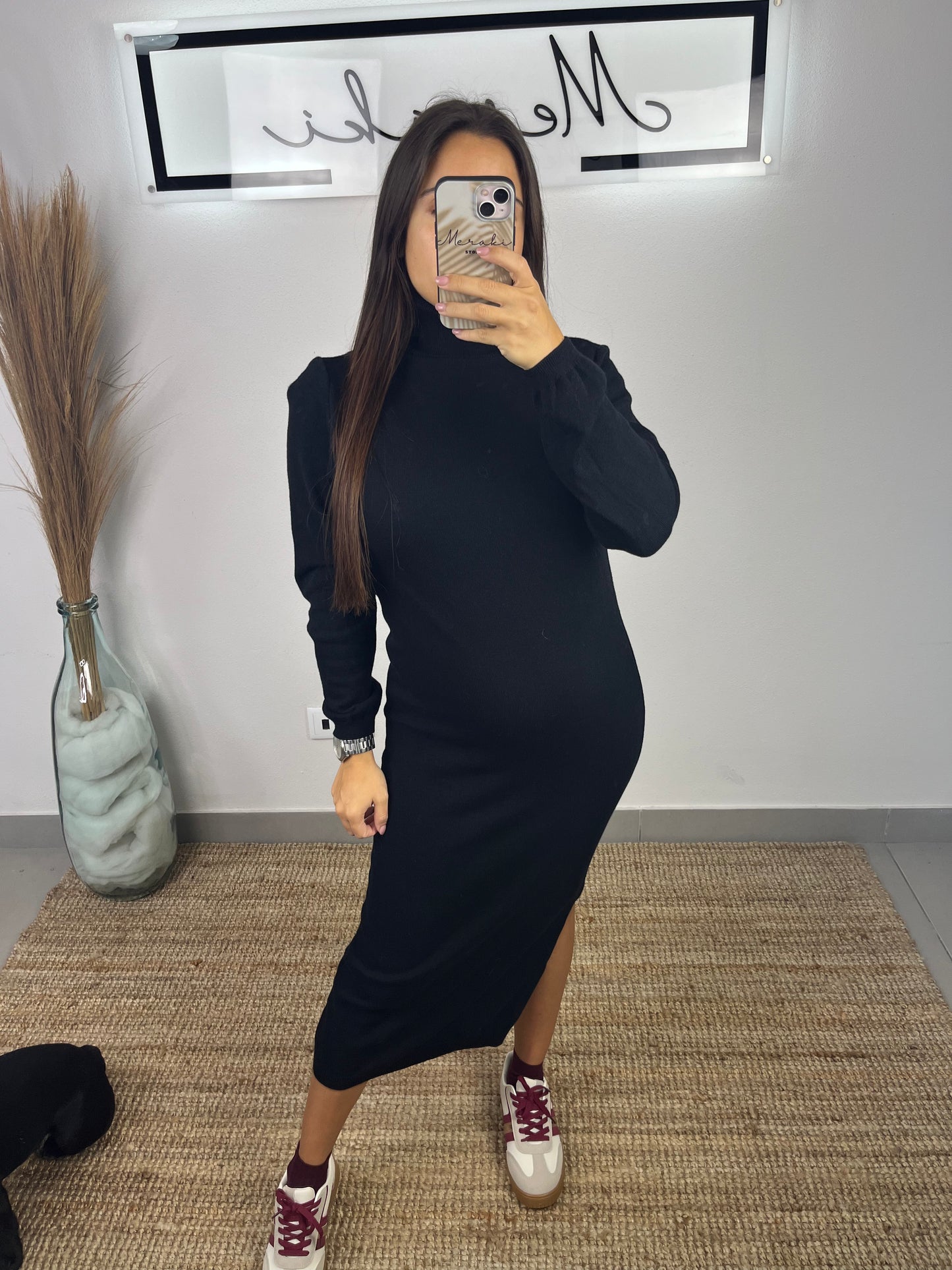 Vestido gola alta