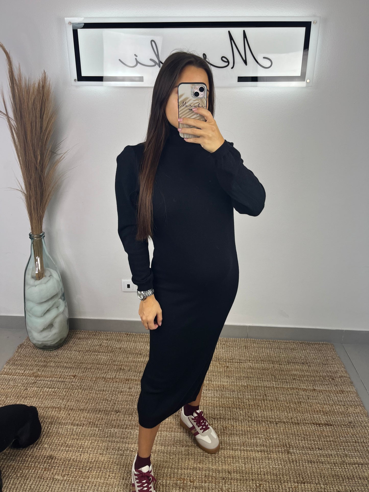 Vestido gola alta